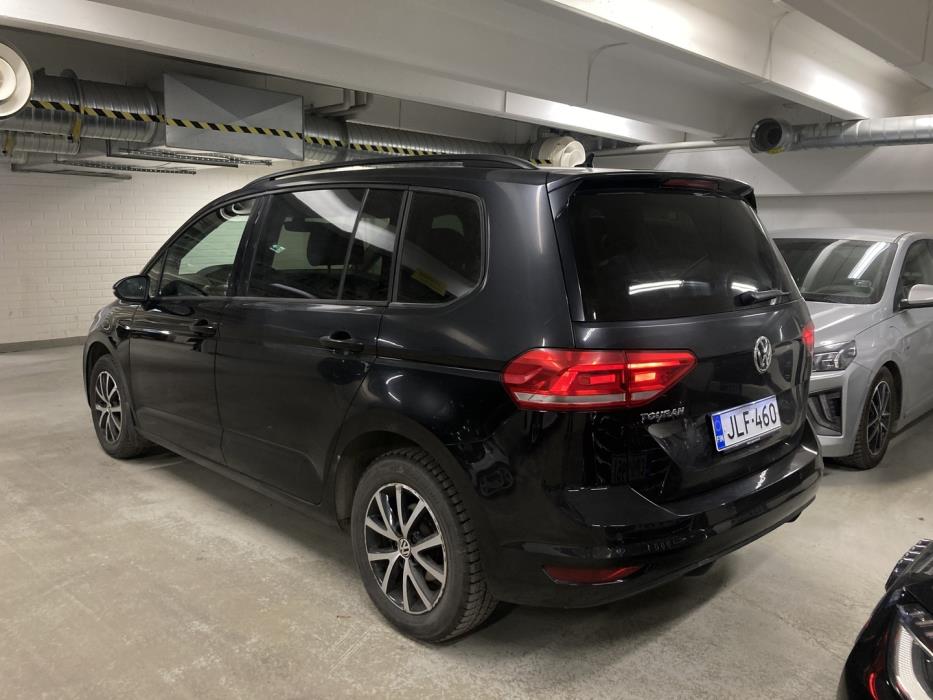 VOLKSWAGEN Touran 2019