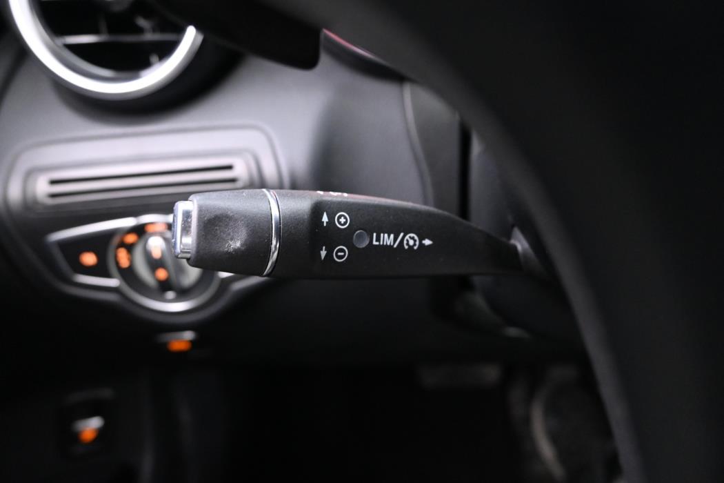 MERCEDES-BENZ GLC 2018