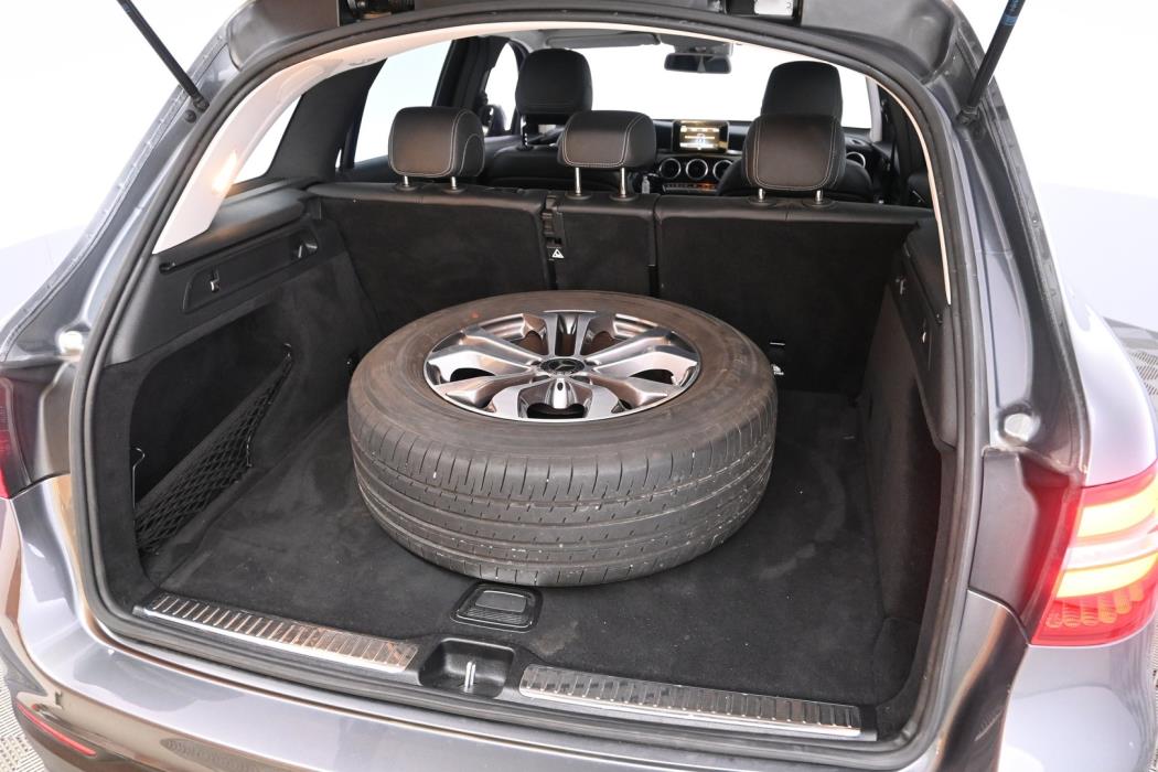 MERCEDES-BENZ GLC 2018