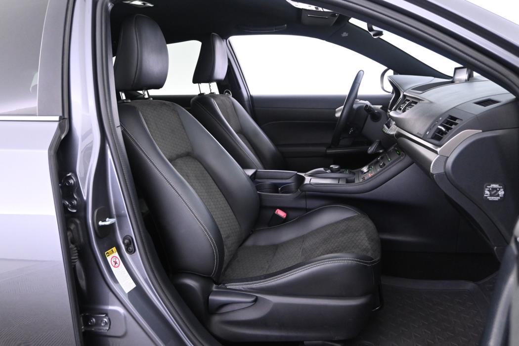 LEXUS CT 2015