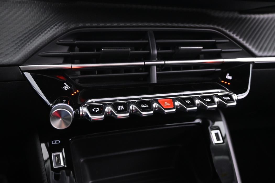 PEUGEOT 2008 2023