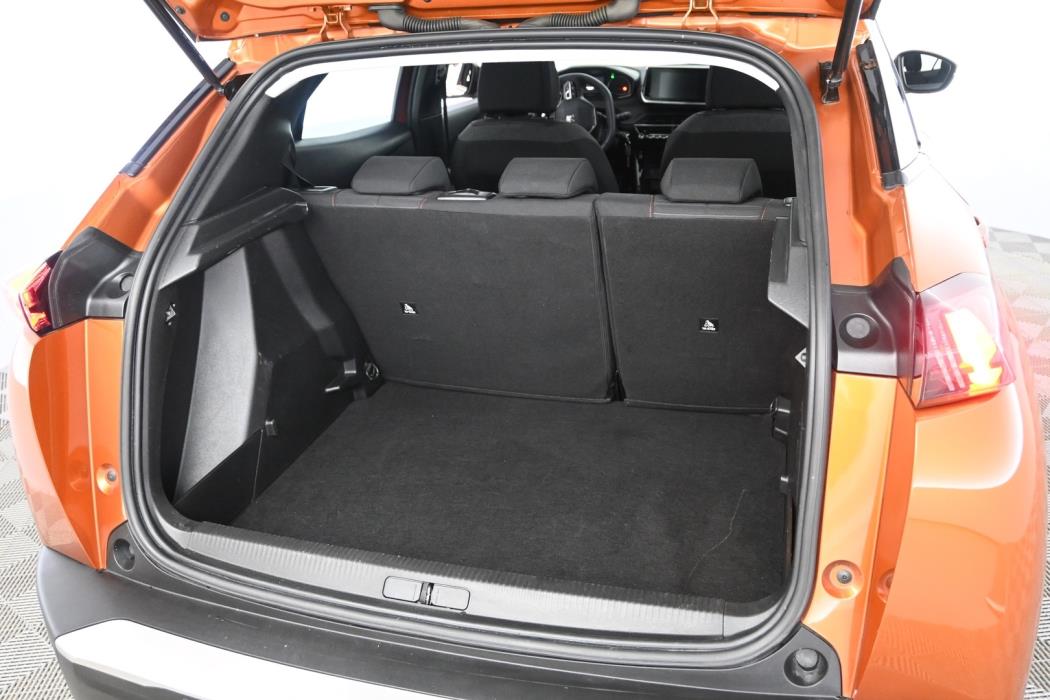 PEUGEOT 2008 2023