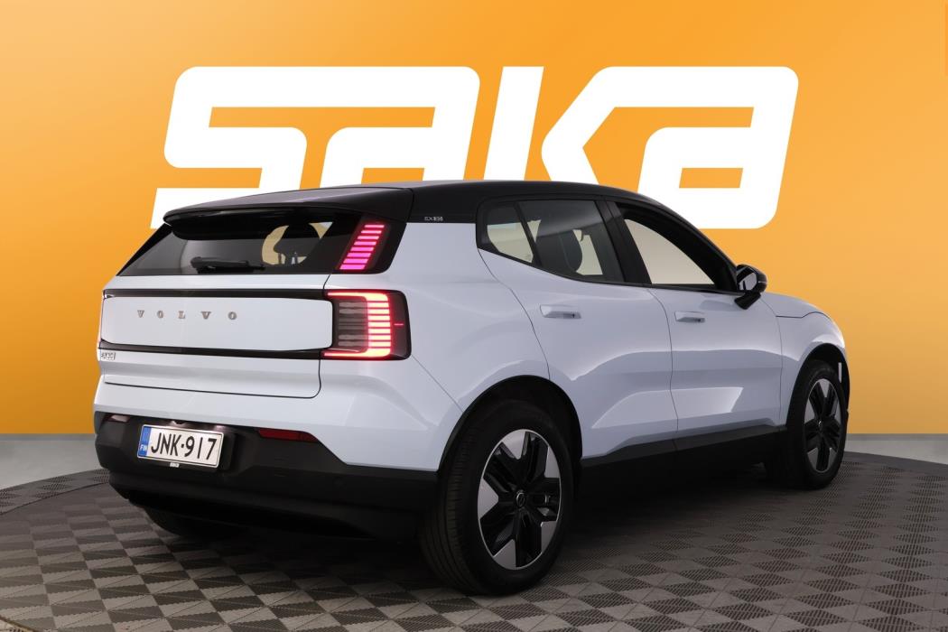 VOLVO EX30 2025