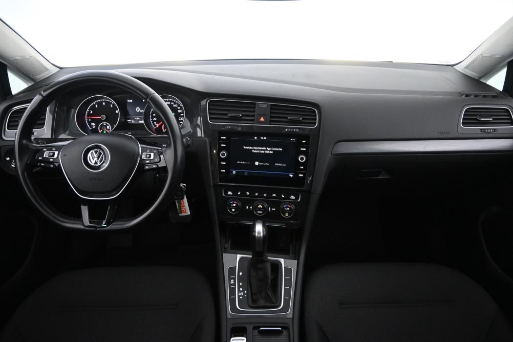 VOLKSWAGEN Golf 2020