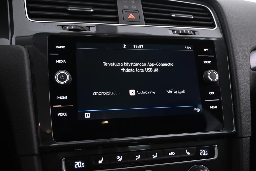 VOLKSWAGEN Golf 2020