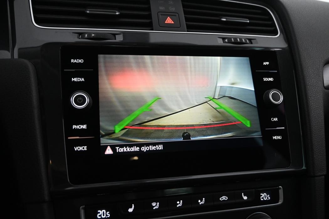 VOLKSWAGEN Golf 2020