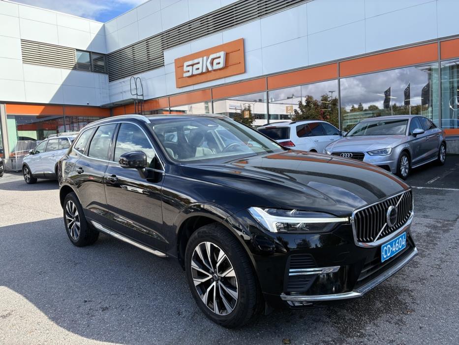 VOLVO XC60 2023