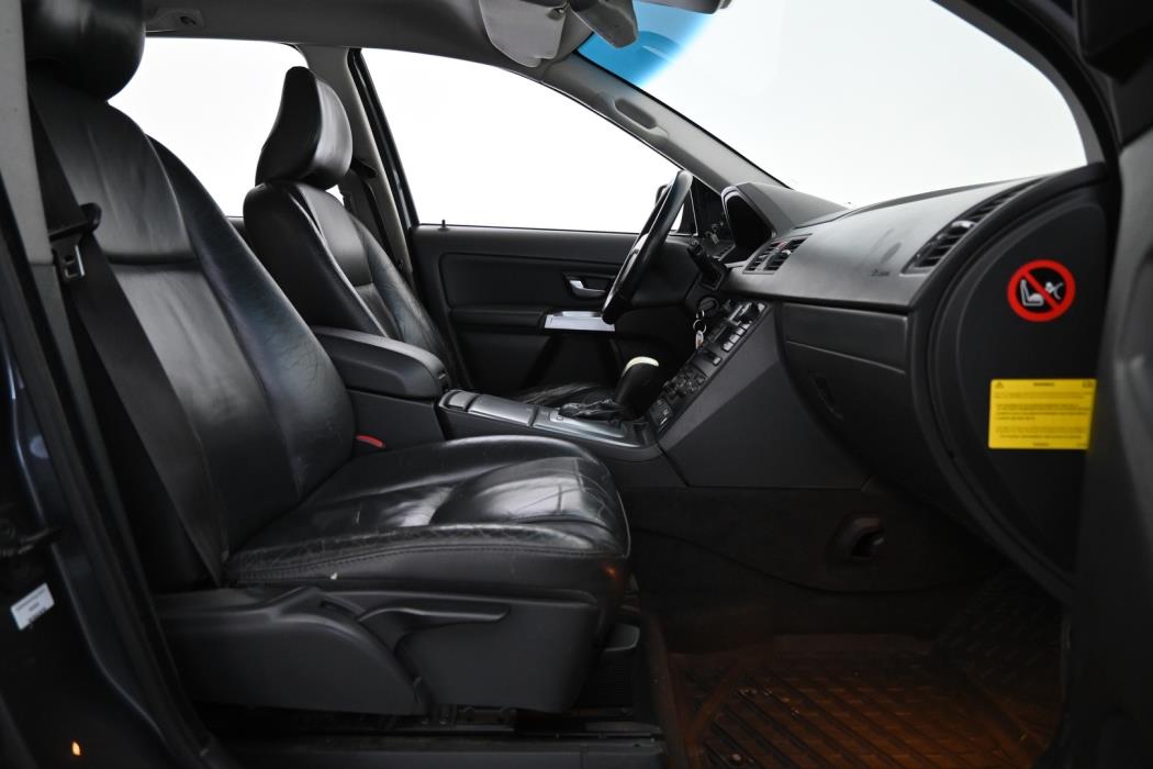 VOLVO XC90 2005