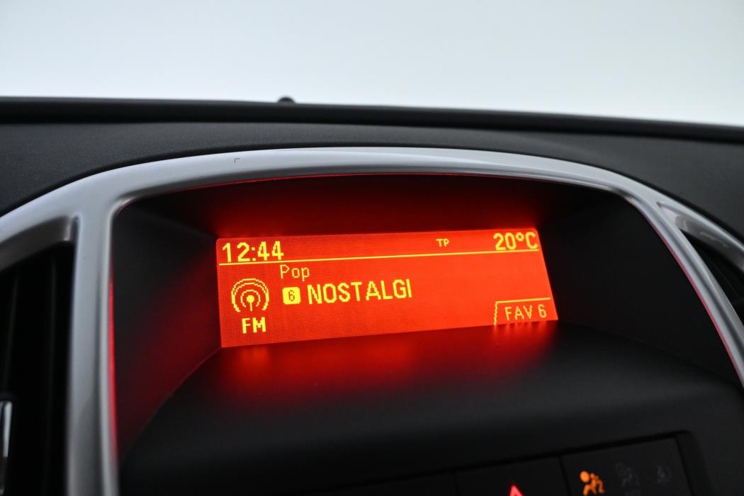 OPEL Astra 2012