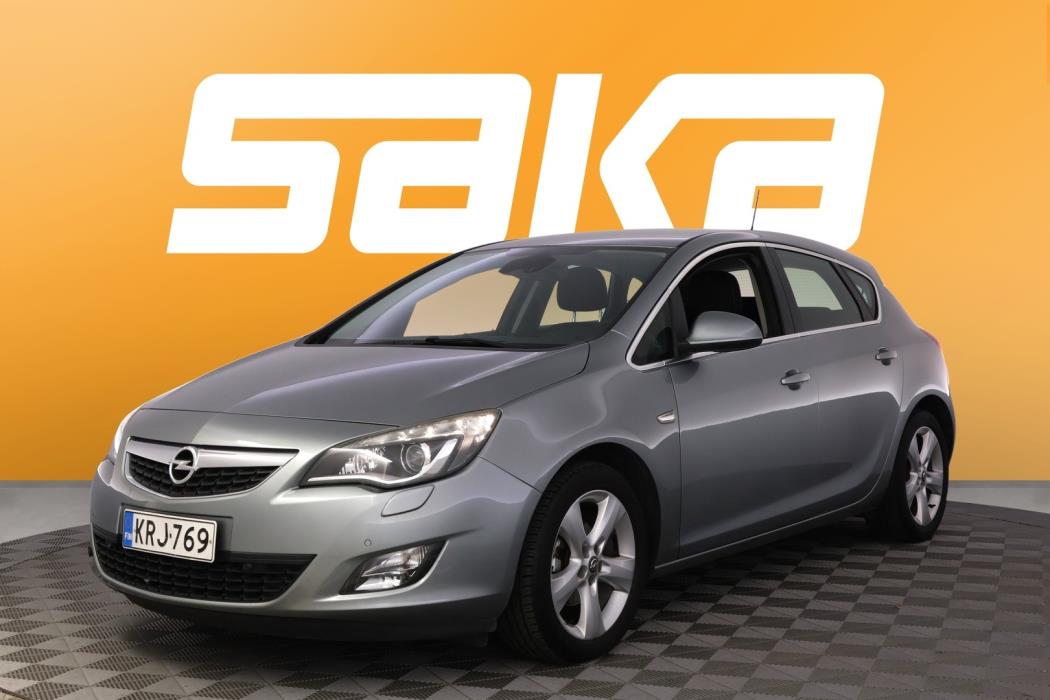 OPEL Astra 2012