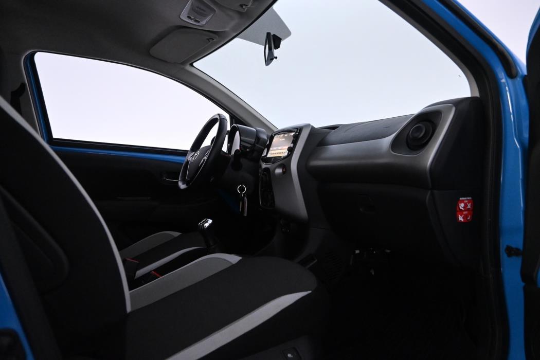 TOYOTA AYGO 2017