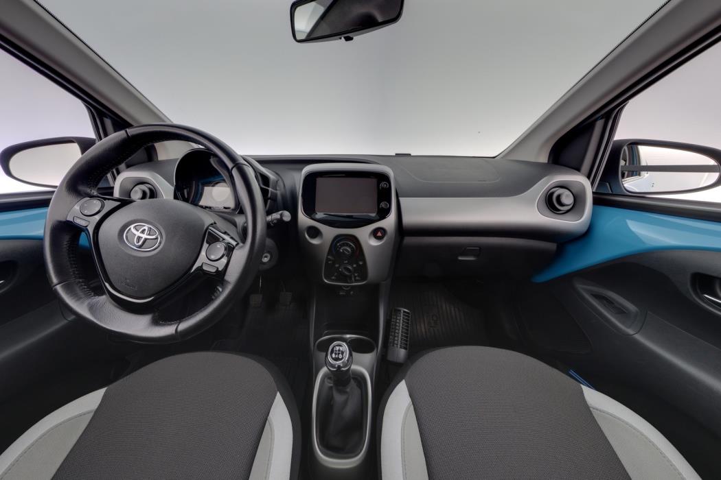 TOYOTA AYGO 2017