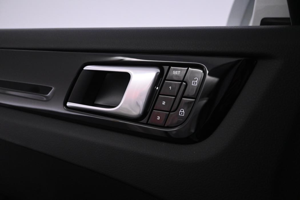 PORSCHE Cayenne 2020