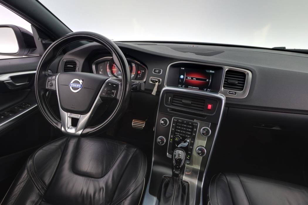 VOLVO S60 2016