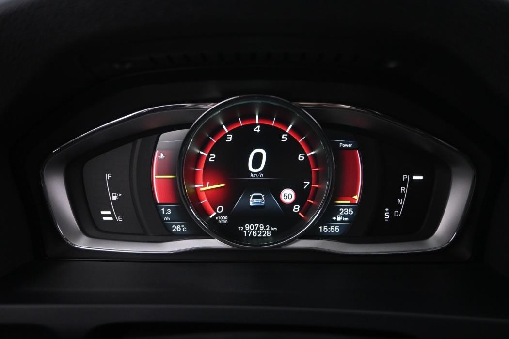 VOLVO S60 2016