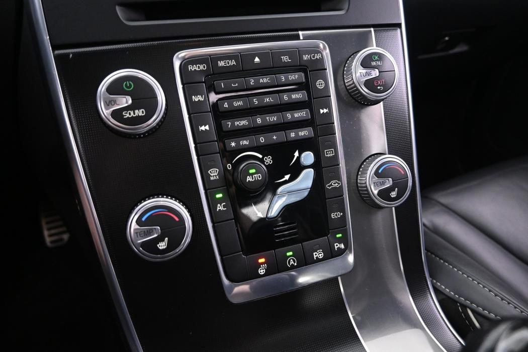 VOLVO S60 2016