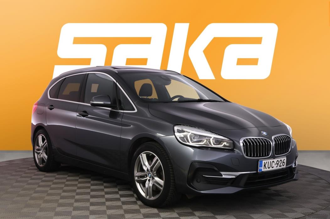 BMW 225 2020