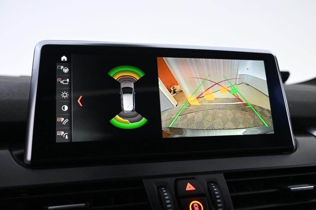 BMW 225 2020