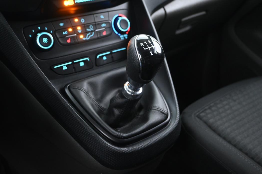 FORD Transit Connect 2023
