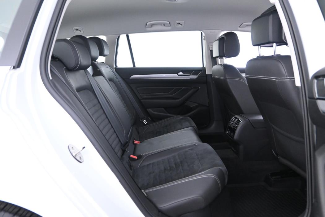 VOLKSWAGEN Passat 2020