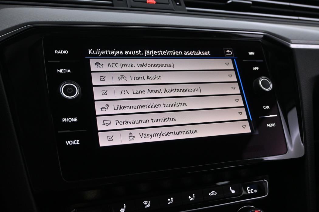 VOLKSWAGEN Passat 2020