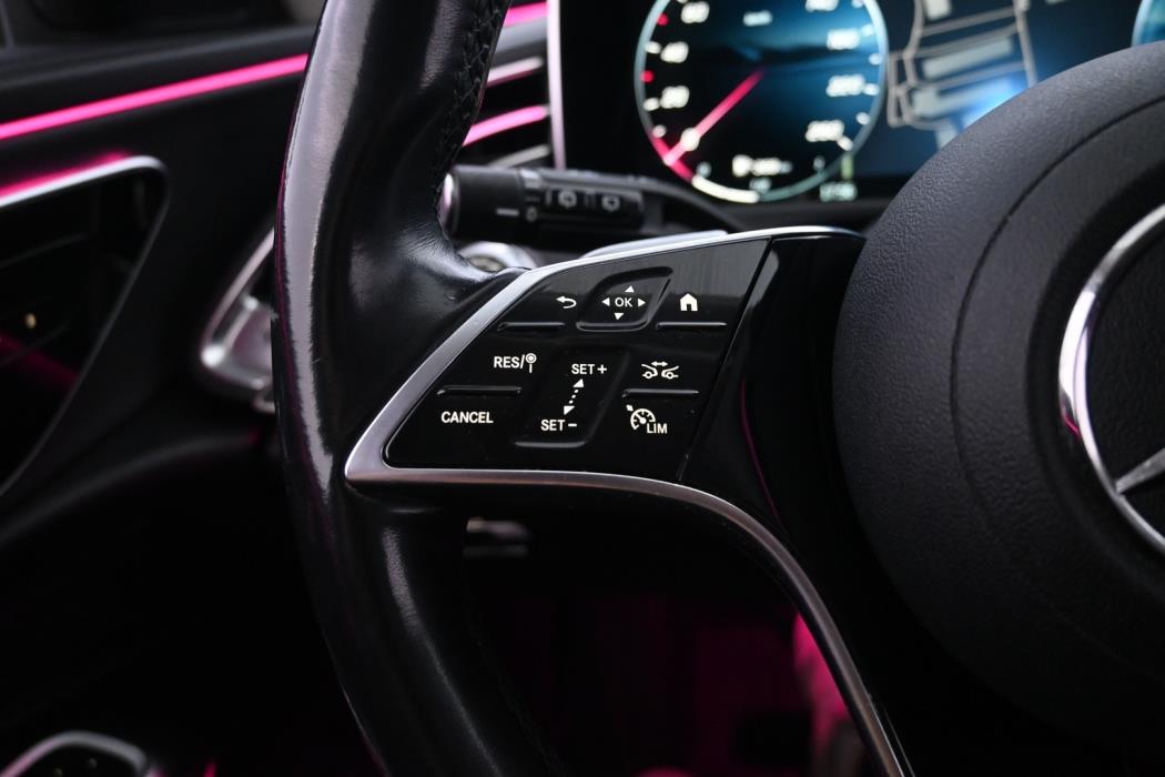 MERCEDES-BENZ E 2025