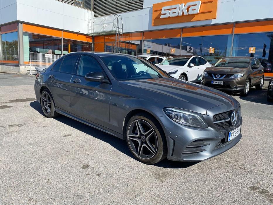 MERCEDES-BENZ C 2021