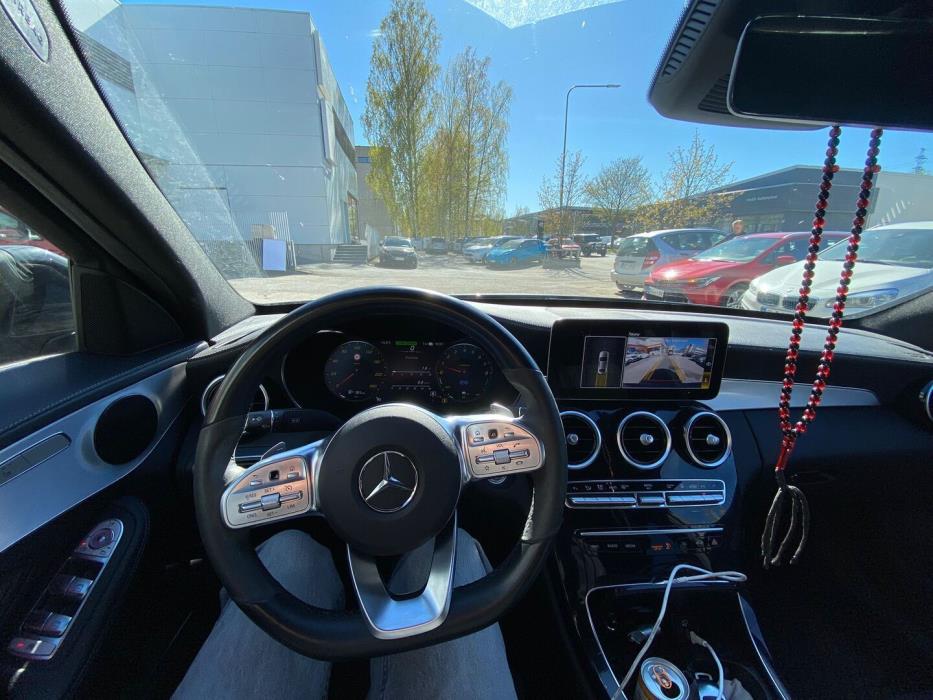 MERCEDES-BENZ C 2021