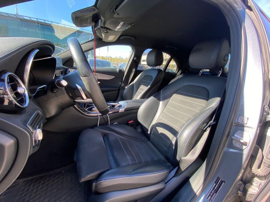 MERCEDES-BENZ C 2021
