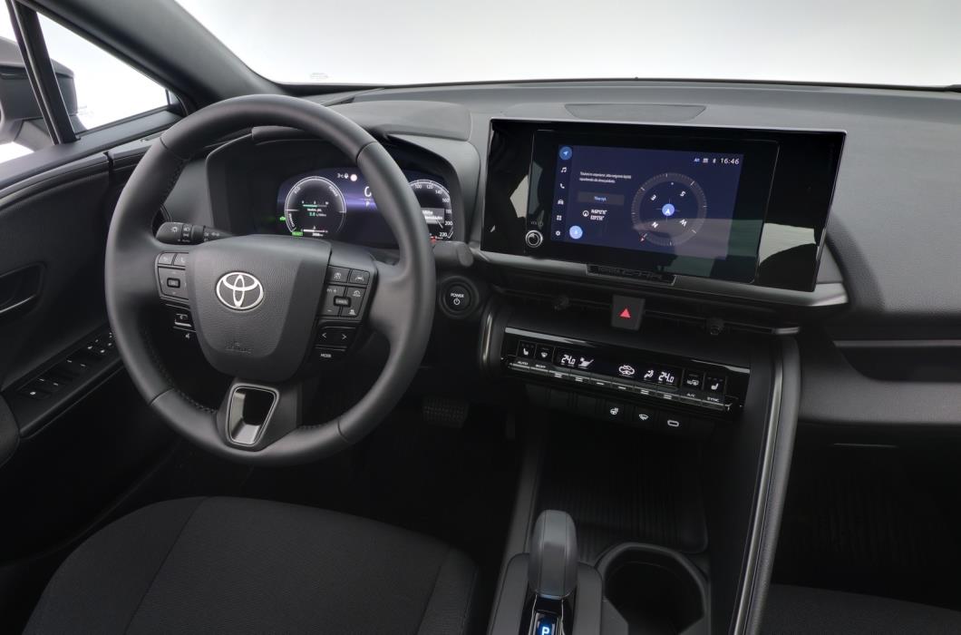 TOYOTA C-HR 2024