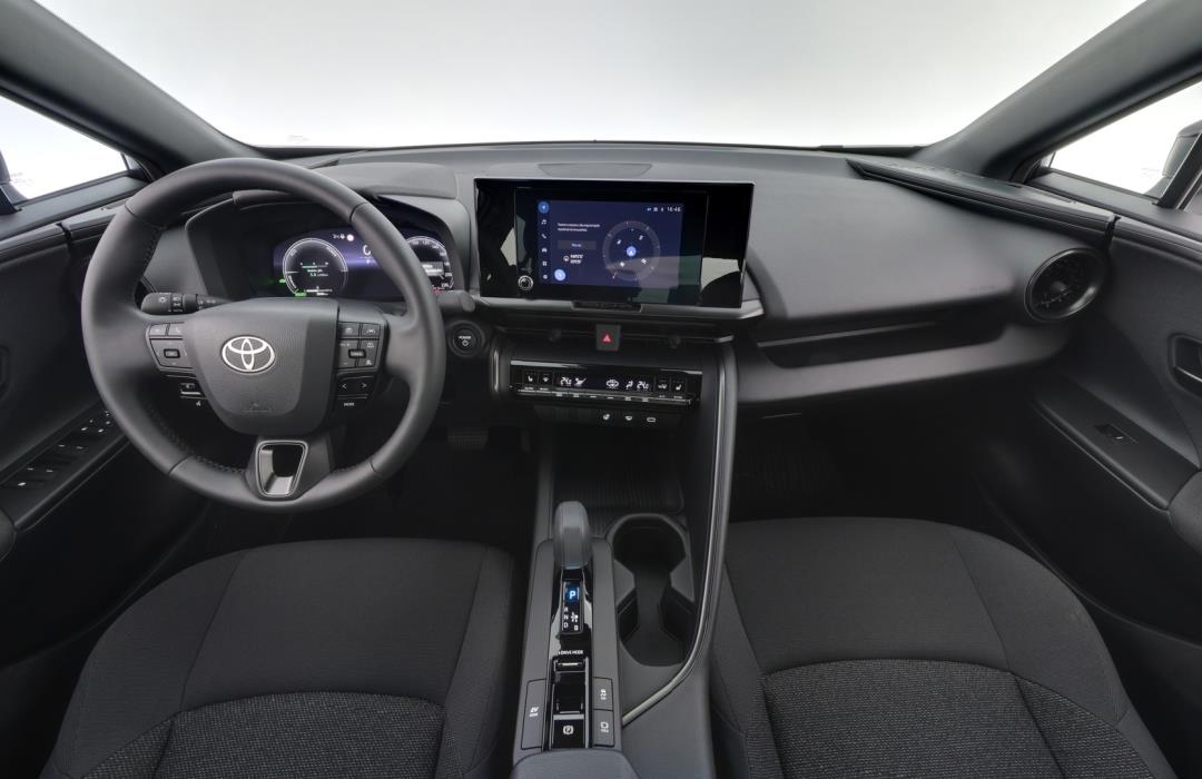 TOYOTA C-HR 2024