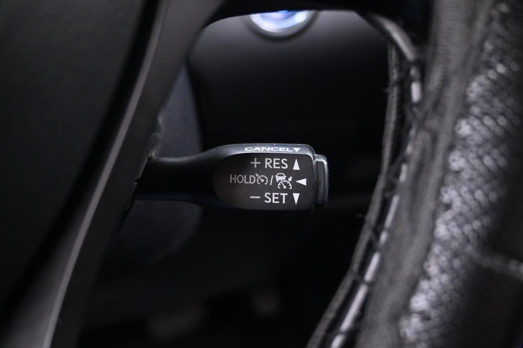 TOYOTA C-HR 2017