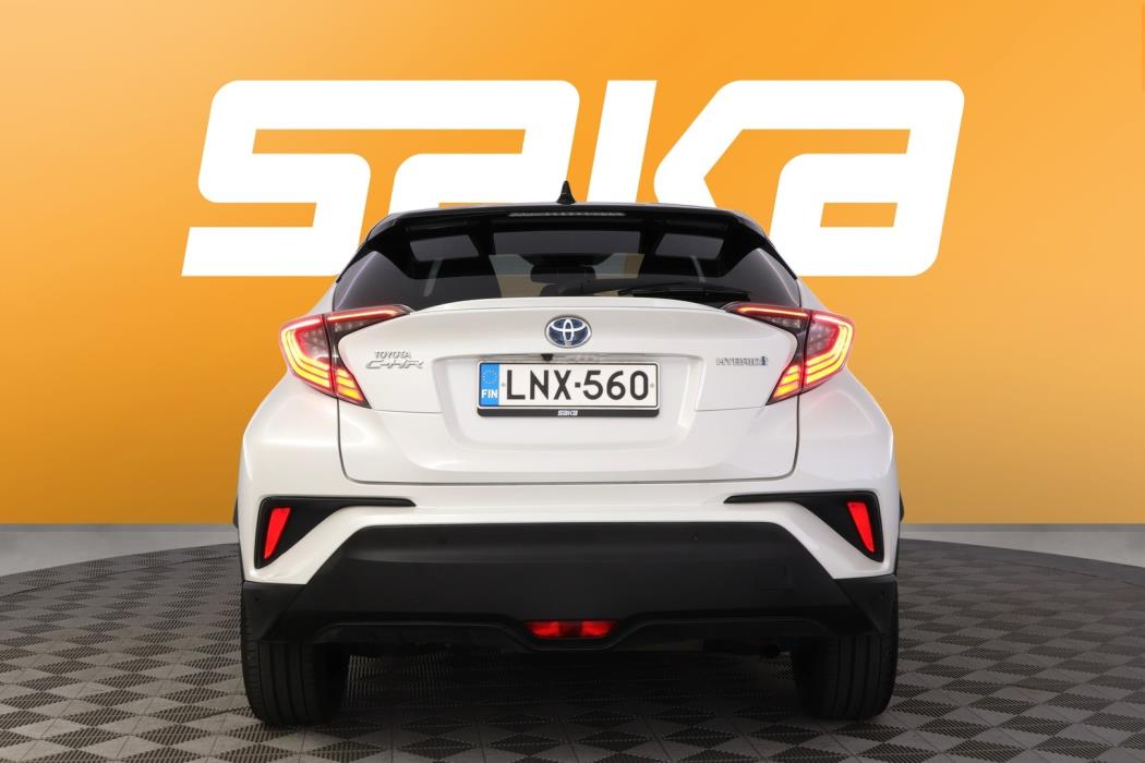 TOYOTA C-HR 2017