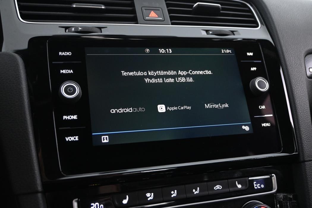 VOLKSWAGEN Golf 2018