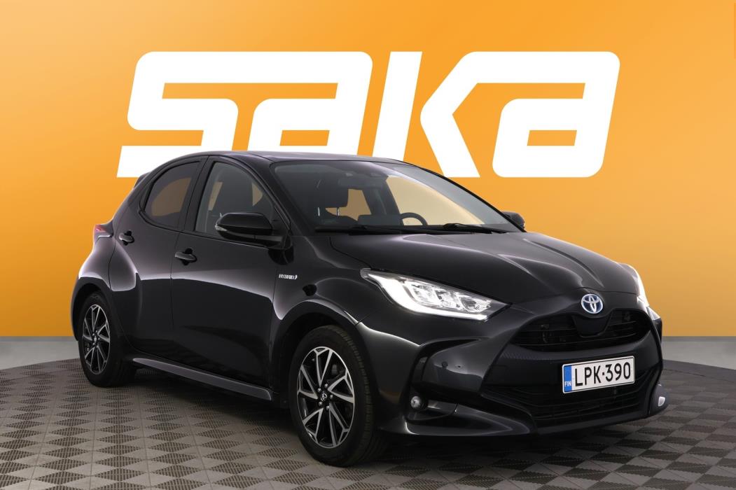 TOYOTA Yaris 2021