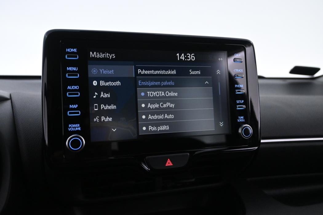 TOYOTA Yaris 2021