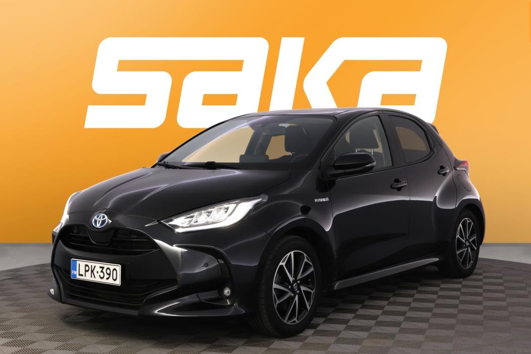 TOYOTA Yaris 2021