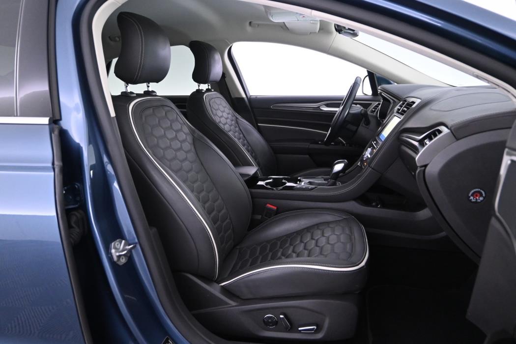 FORD Mondeo 2021