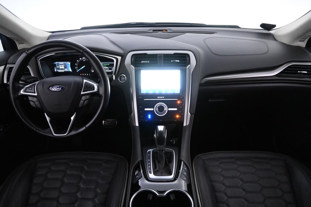 FORD Mondeo 2021