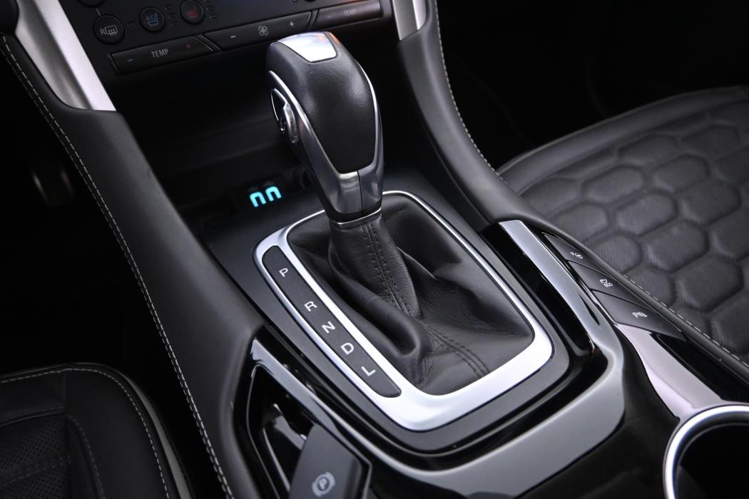 FORD Mondeo 2021