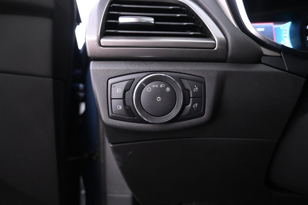 FORD Mondeo 2021