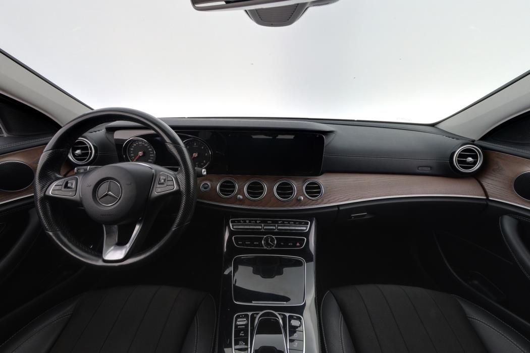 MERCEDES-BENZ E 2017