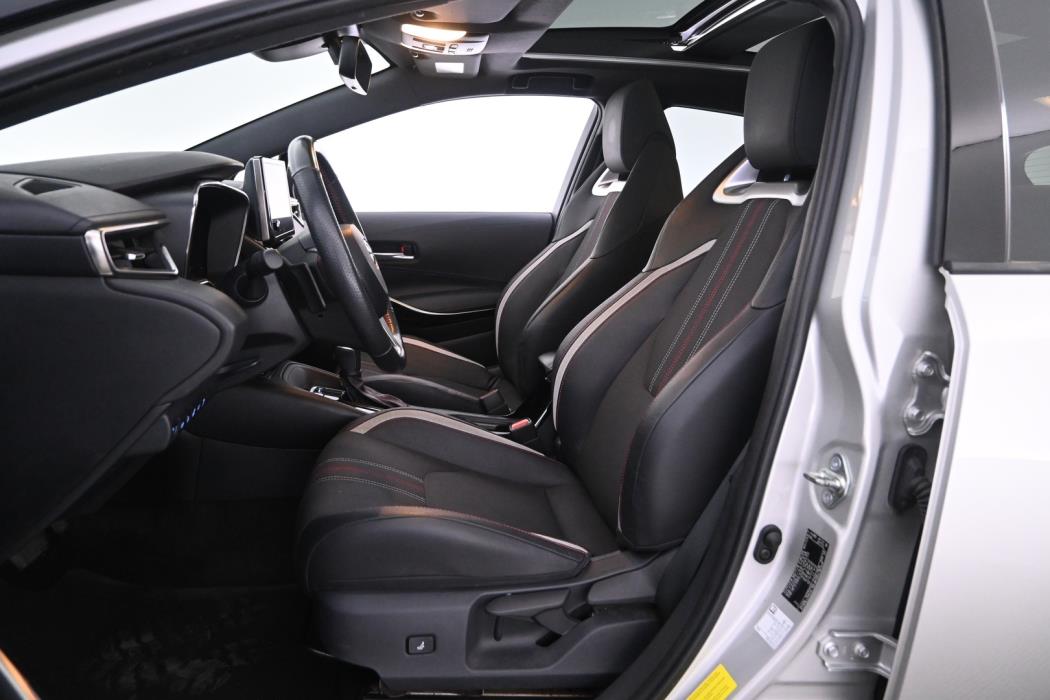 TOYOTA Corolla 2023