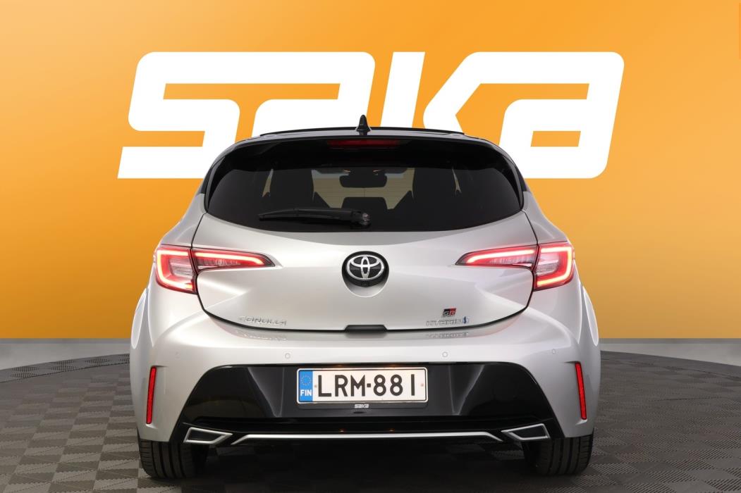 TOYOTA Corolla 2023