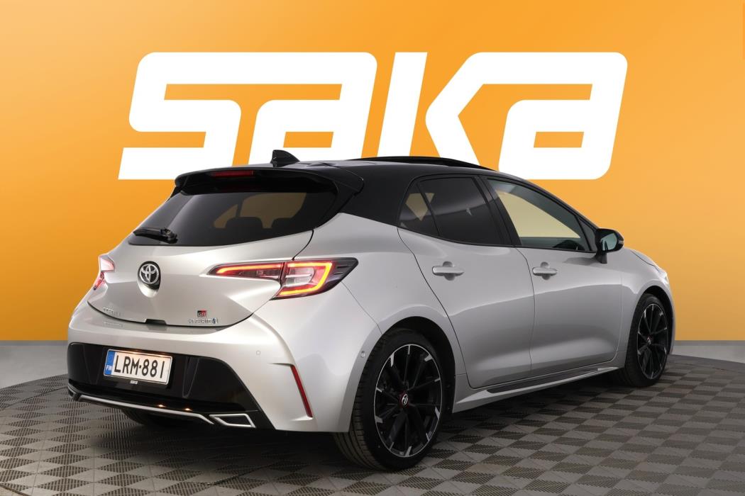 TOYOTA Corolla 2023