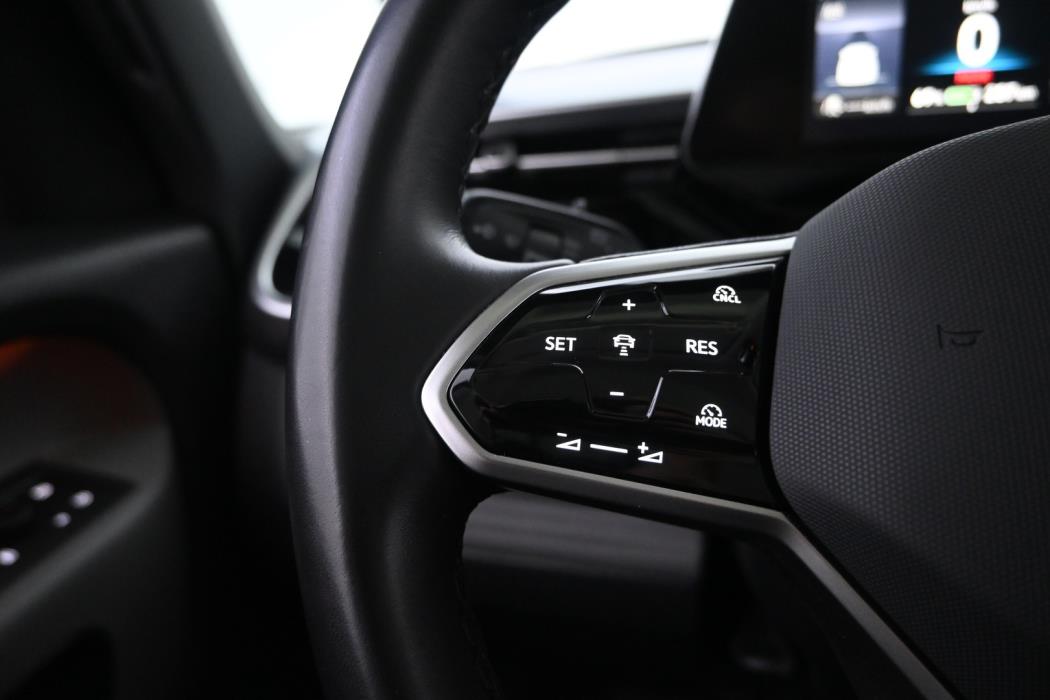 VOLKSWAGEN ID. Buzz 2025