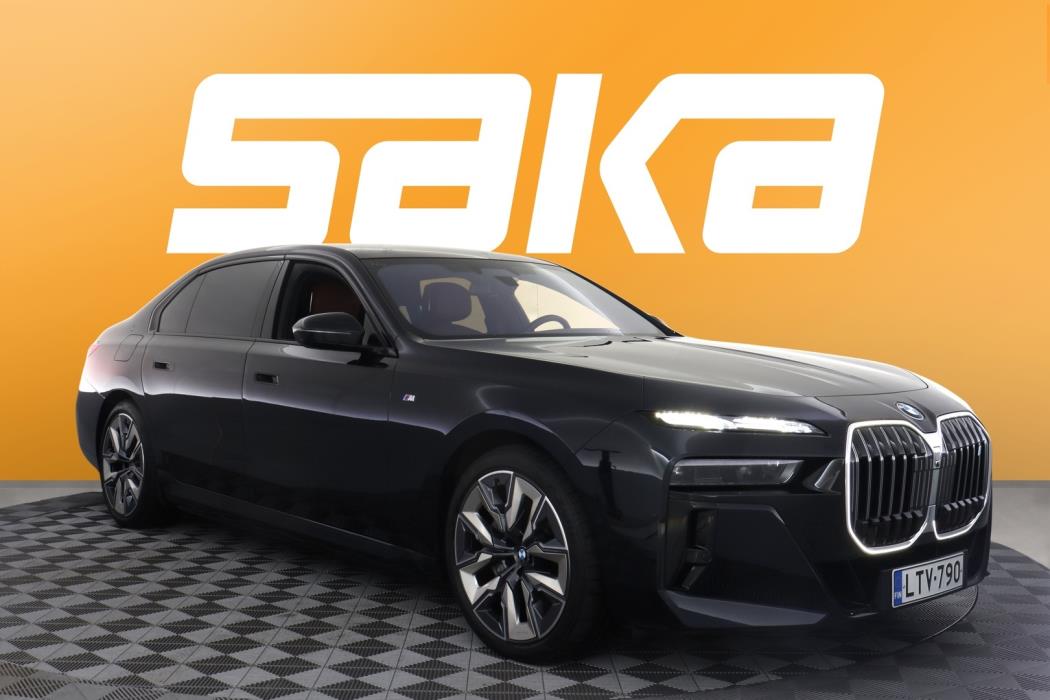 BMW i7 2023