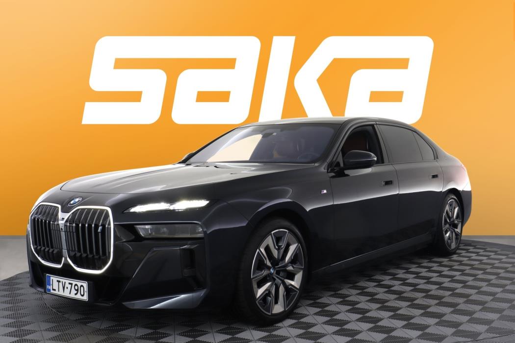 BMW i7 2023
