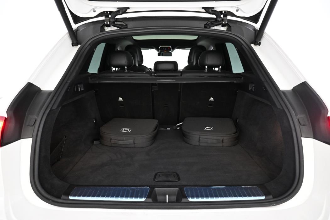 MERCEDES-BENZ EQE SUV 2023