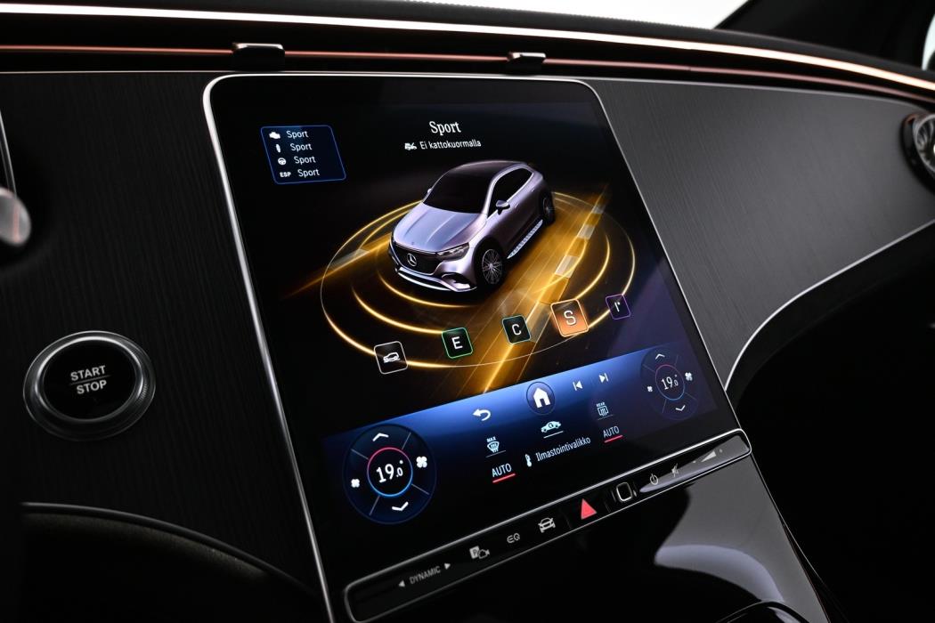 MERCEDES-BENZ EQE SUV 2023